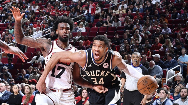 Bucks lose to Rockets, Thompson ejected for hard foul on Antetokounmpo
