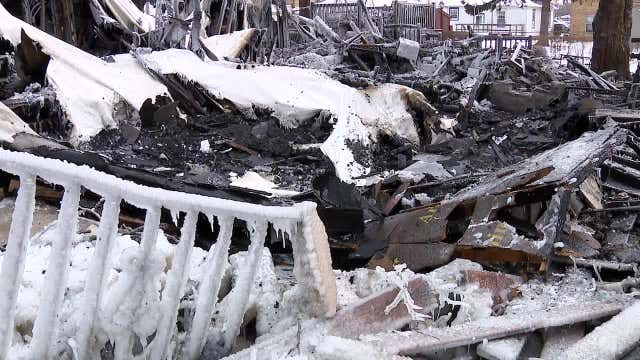 Racine explosion, fire at duplex; 2 sent to hospital