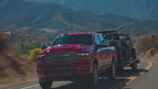 2025 Chicago Auto Show; gets an inside look at the show