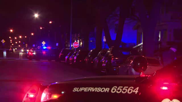 Milwaukee car fire near 26th and Locust, body inside; police investigating