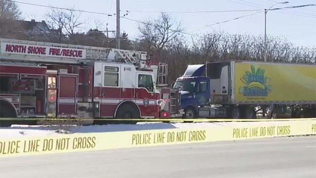 Milwaukee fatal crash: 2 semis, vehicle involved near 76th and Brown Deer