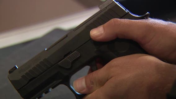 Gun accidentally fired, Milwaukee police officer joins lawsuit