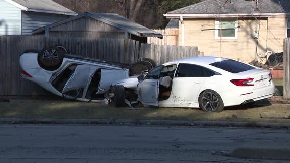 Rollover crash in Milwaukee, 1 extricated from vehicle