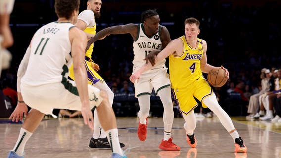 Milwaukee Bucks defeat short-handed Los Angeles Lakers; 118-89