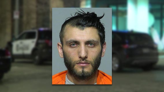 Milwaukee homicide, body kept in apartment for weeks: complaint