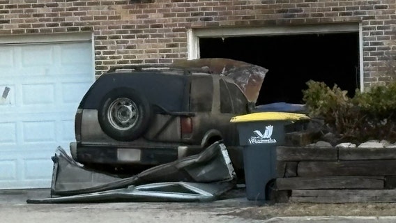 Waukesha garage fire contained, cause under investigation