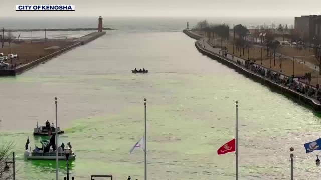 St. Patrick's Day: Kenosha dyes harbor green to celebrate