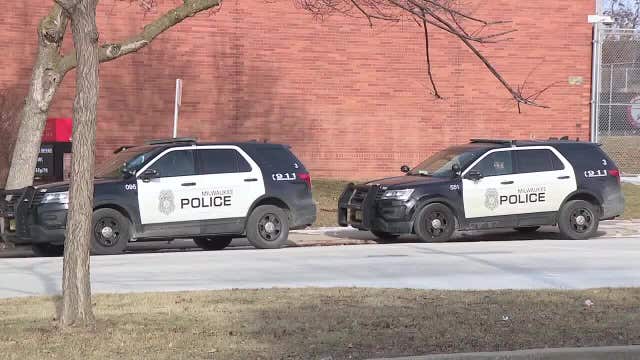 School resource officers in MPS; Common Council passes plan, 10-4 vote