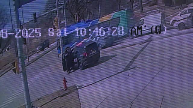 Milwaukee police pursuit and crash, 2 arrested; passenger wanted for homicide