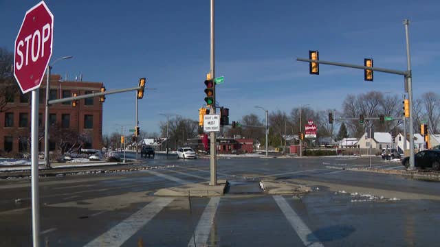 Oklahoma Ave bike lane project; Milwaukee DPW asks for feedback
