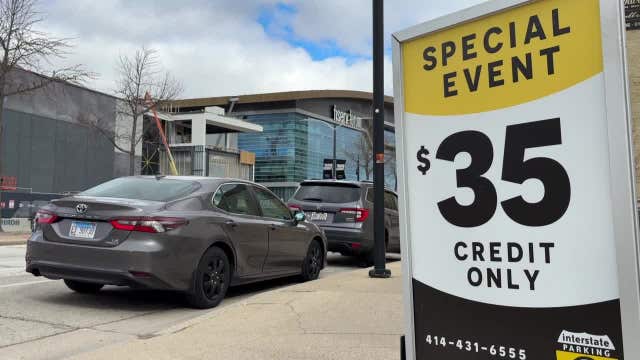 March Madness in Milwaukee; parking near Fiserv Forum