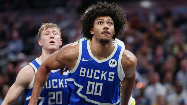 Bucks' Jericho Sims likely to miss rest of regular season after thumb surgery
