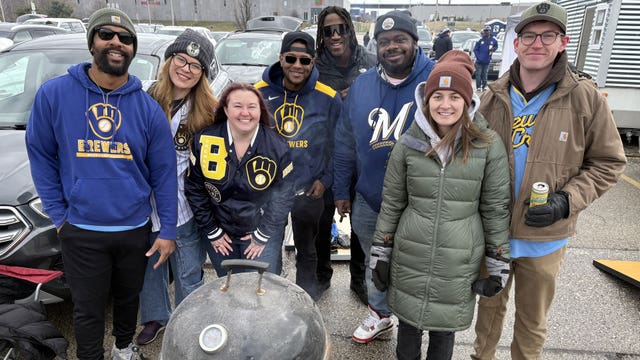 2025 Milwaukee Brewers home opener: Photos of tailgating fans