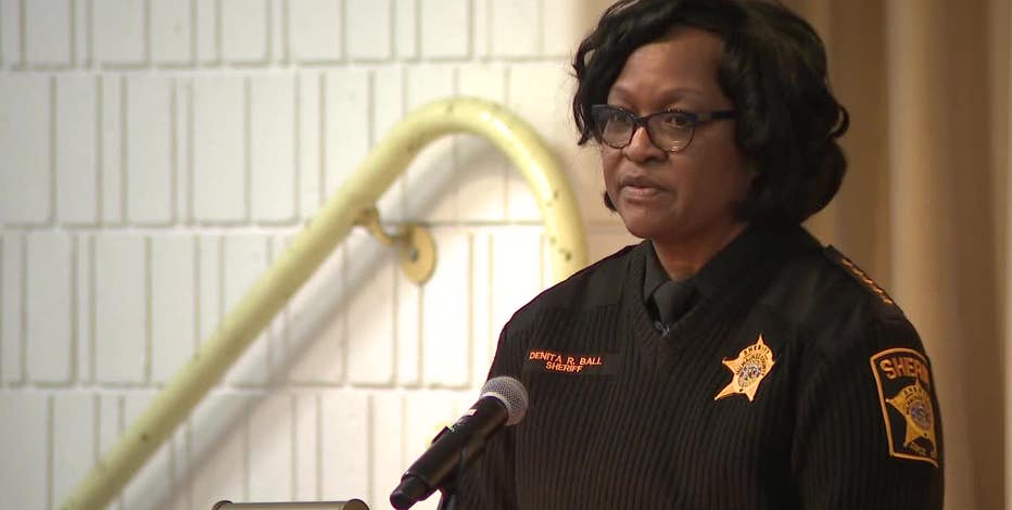 Christie☆ロダンアンドフィールズ リディファイン PM Milwaukee County Sheriff's Office won't use facial recognition