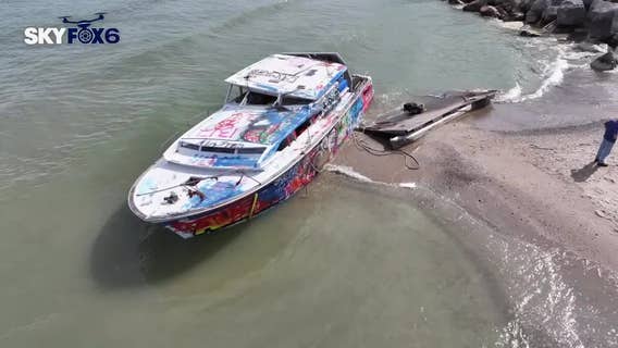 Milwaukee's abandoned boat; county turns to "Plan B" to remove vessel