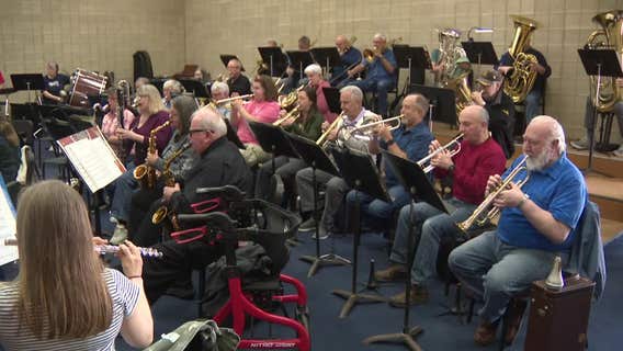 UWM at Waukesha campus closing, band holds final rehearsal