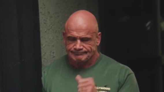 Dwayne Johnson unrecognizable in 'The Smashing Machine'