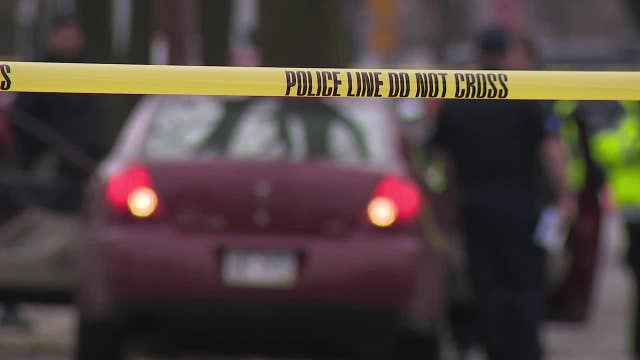 Fatal Milwaukee crash, 24th and Fairmount; 1 dead