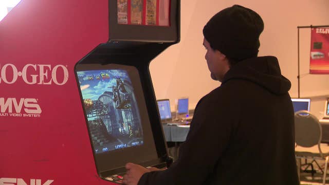 Midwest Gaming Classic in Milwaukee; gamers gather by the thousands