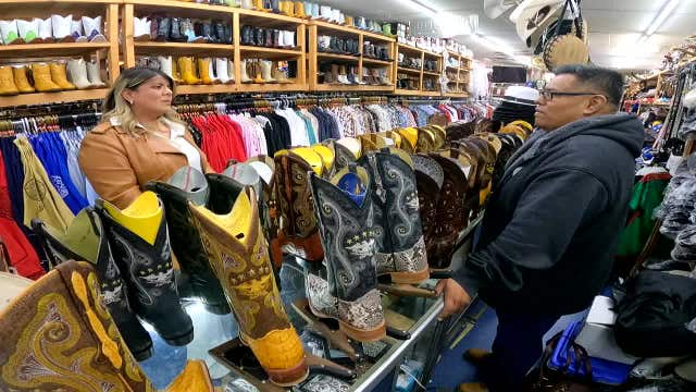 Milwaukee ICE raids, small businesses feel economic strain