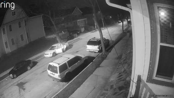 Milwaukee fatal shooting near Washington Park; 17-year-old dead