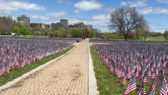 Milwaukee Veterans Park Field of Flags honors Wisconsin's fallen