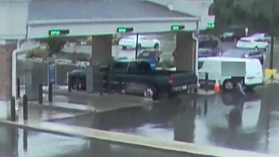 Cedarburg bank ATM robbery, police release surveillance