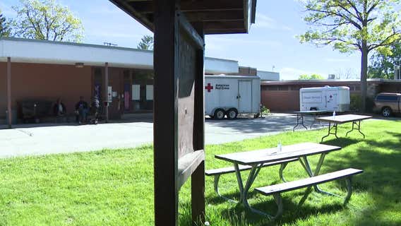 Milwaukee fatal apartment fire; residents still displaced