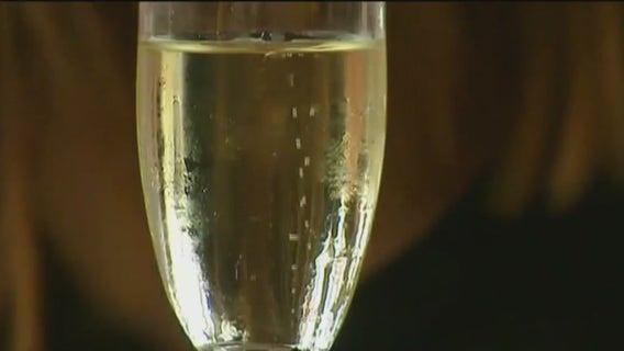 Champagne, white wine could lower risk for sudden cardiac arrest