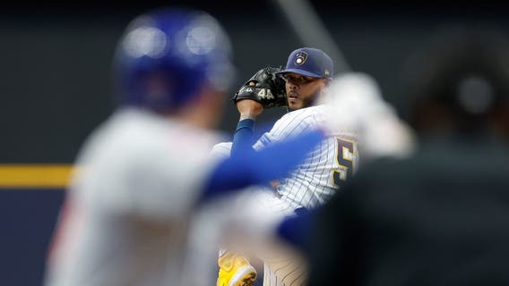 Brewers beat Cubs, Peralta helps Milwaukee avoid a sweep