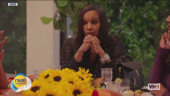 'Basketball Wives'; Gino at the Movies