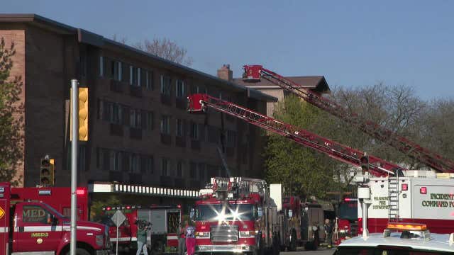 Fatal apartment fire in Milwaukee near 27th and Highland, 5 dead