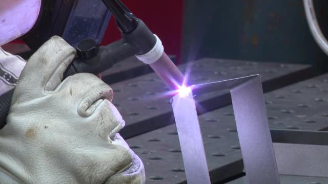 Landmark Credit Union, Arrowhead students partner to curb ATM skimming