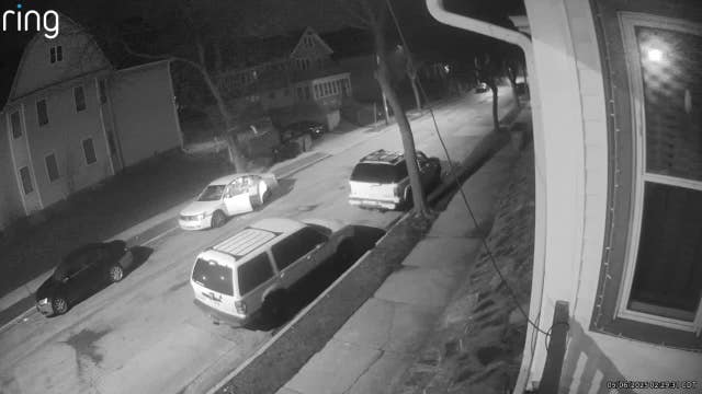 Milwaukee fatal shooting near Washington Park; 17-year-old dead