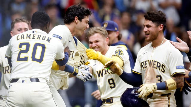 Brewers beat Red Sox, Yelich's grand slam in the 10th inning lifts Milwaukee