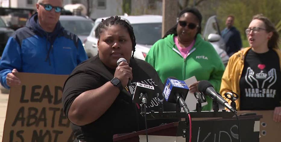 MPS lead crisis: Community leaders call for change outside clinic