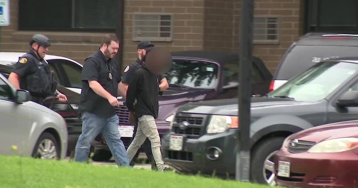 Milwaukee shooting; 2 teens injured in fight, man arrested | FOX6 Milwaukee