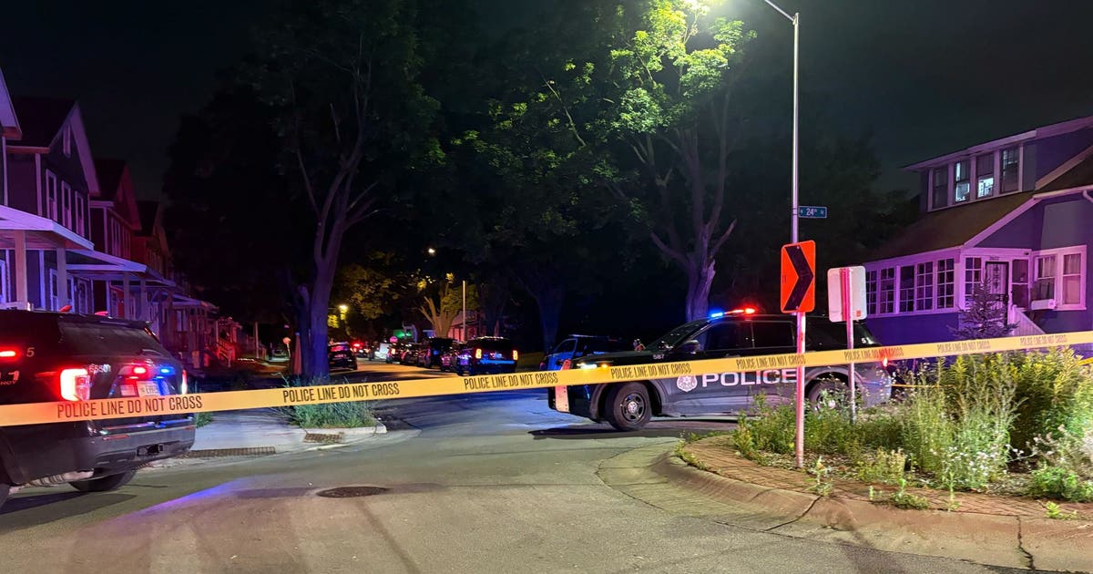 Pair charged after investigation into shooting of Milwaukee police officers now sentenced