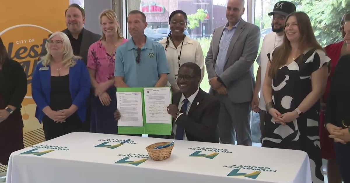 Milwaukee County small business development program approved | FOX6 ...