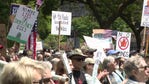 'No Kings' protest Milwaukee, thousands rally against Trump