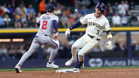 Braves top Brewers 7-1, Chris Sale strikes out a season-high 11
