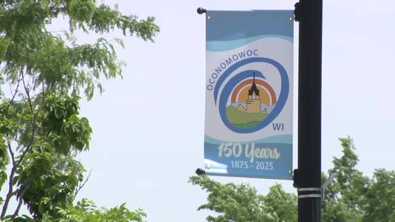 Oconomowoc Fourth of July; debate over making parade 'non-political'
