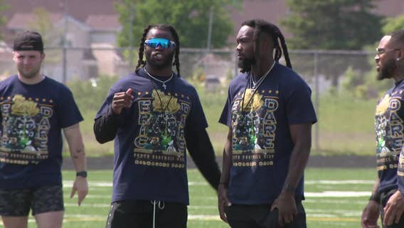 Milwaukee natives host youth football camp