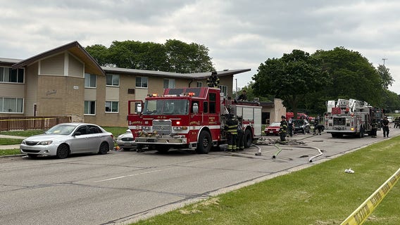 Milwaukee apartment building fire, firefighters rescue 3 people