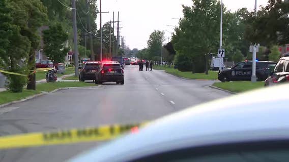 Milwaukee police officer shot, 46th and Hampton; 2 in custody