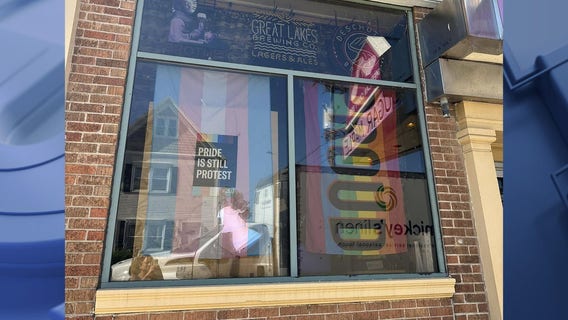 The Sugar Maple in Milwaukee vandalized; rock thrown through window