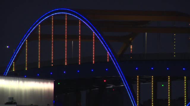 Milwaukee's Hoan Bridge; east side of bridge officially lit