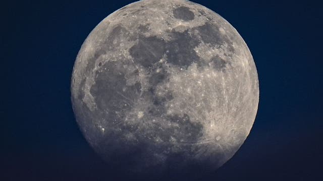 Full moon myth: Study finds no link between moon, death rates