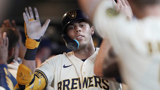Brewers lose to Pirates, ending 4-game win streak