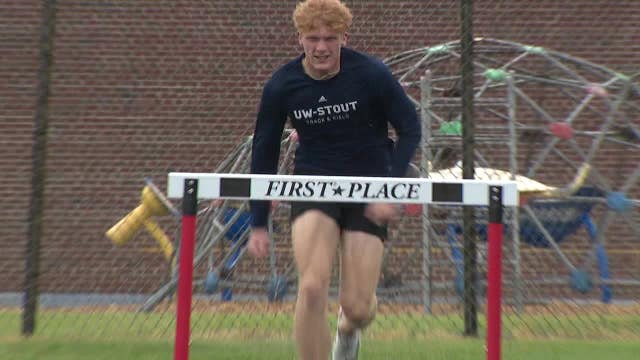 Elkhart Lake-Glenbeulah senior makes a name as 3-sport athlete